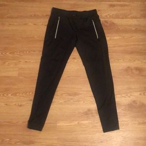 Legging with Zip Pockets